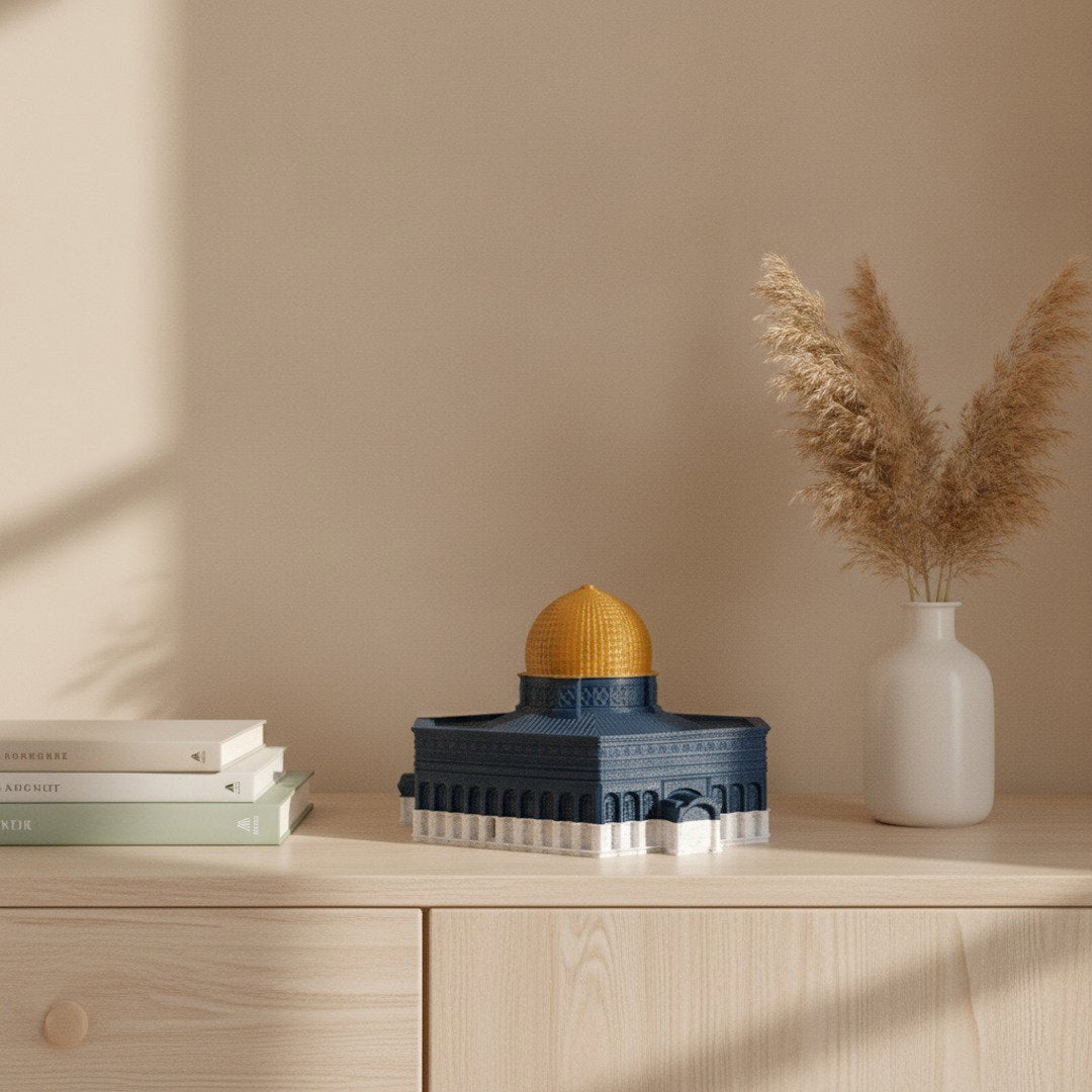 Maquette du Dôme du Rocher Al-Aqsa | Décoration islamique Jérusalem – Gros plan sur un buffet dans un salon moderne, Vue 2